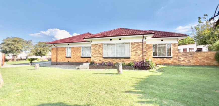 Your Oasis Awaits: Delville Gem with Income Potential, Spacious Interiors, and Ample Parking – A Family Haven in Germiston!