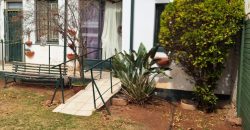 Smart 2 Bedroom Semi Detached house in Bezuidenhout Valley.