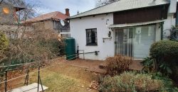 Smart 2 Bedroom Semi Detached house in Bezuidenhout Valley.