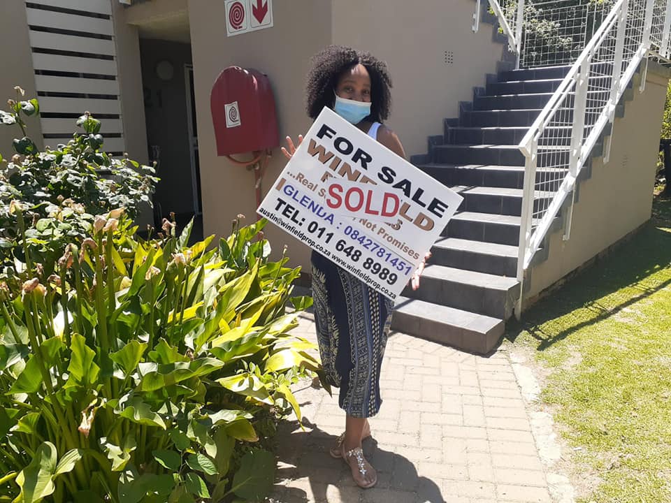 123727983_1199015800492368_279295832234126814_n