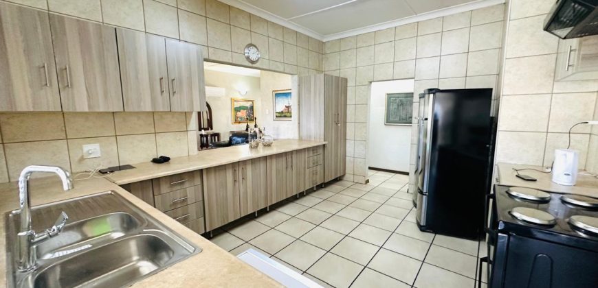 3 Bedroom House for Sale in Primrose