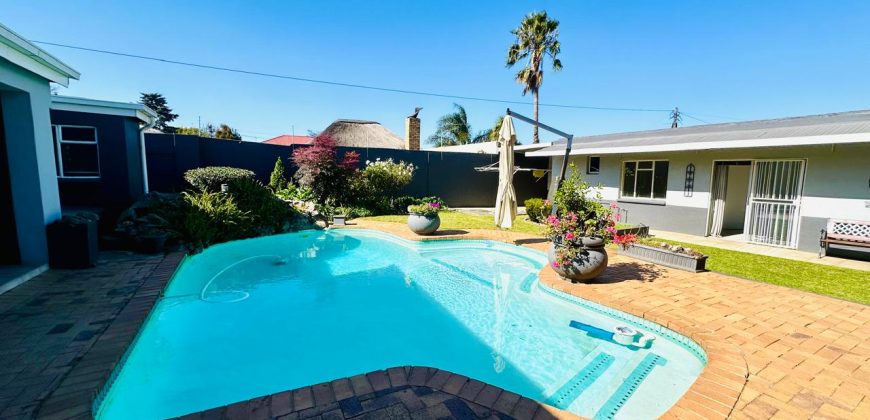 3 Bedroom House for Sale in Primrose