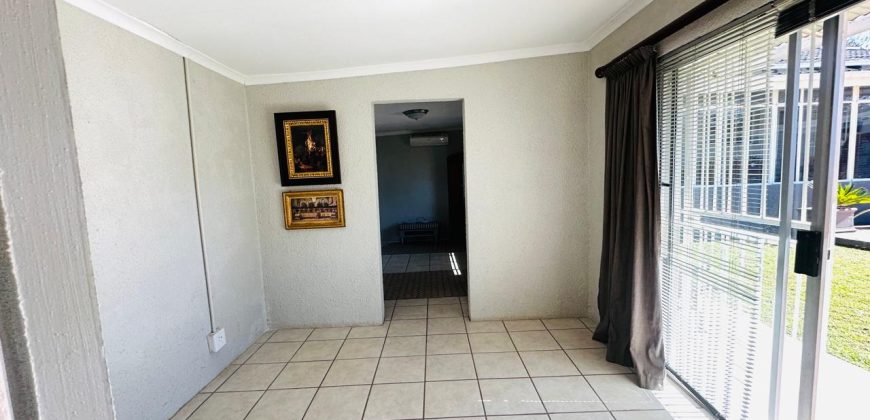 3 Bedroom House for Sale in Primrose