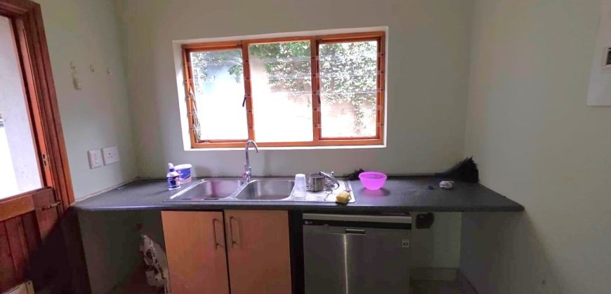 3 Bedroom House for Sale in Kensington