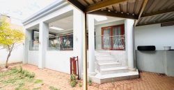 3 Bedroom House for Sale in Kensington