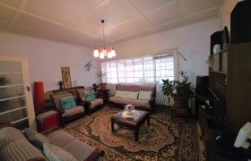 3 Bedroom House for Sale in Bezuidenhout Valley