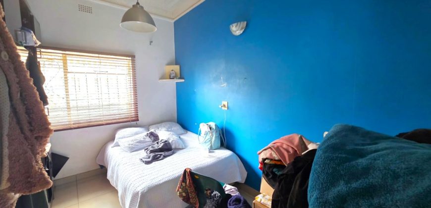 4 Bedroom House for Sale in Kensington