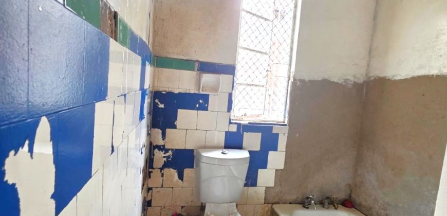 11 Bedroom House for Sale in Bezuidenhout Valley