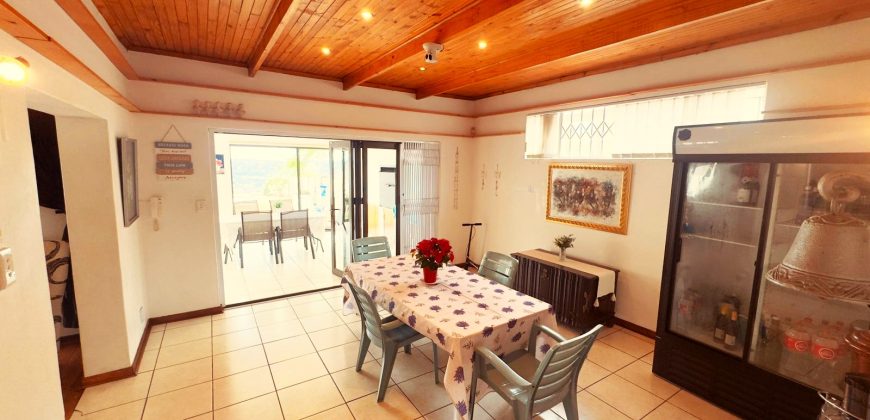 3 Bedroom House for Sale in Kensington