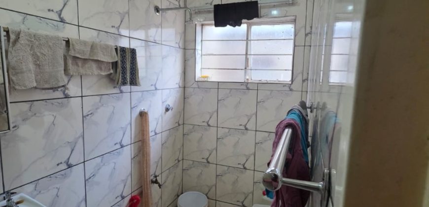 11 Bedroom House for Sale in Bezuidenhout Valley