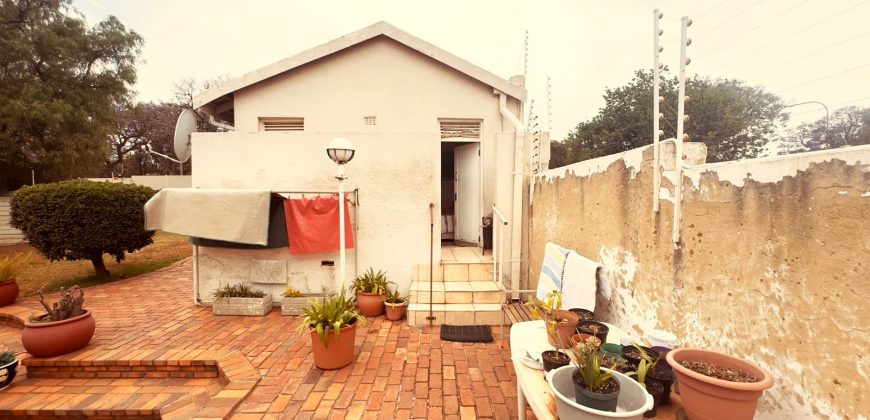 3 Bedroom House for Sale in Kensington