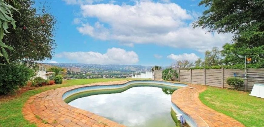 3 Bedroom House for Sale in Kensington