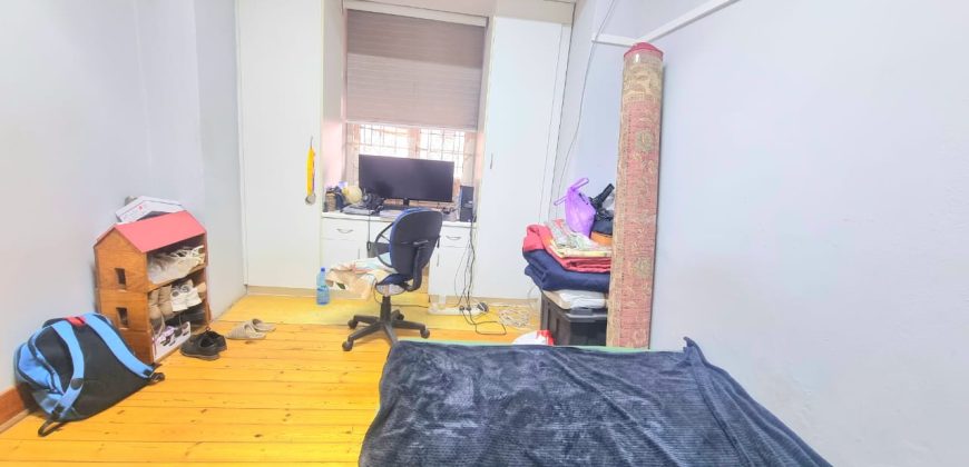 3 Bedroom House for Sale in Kensington