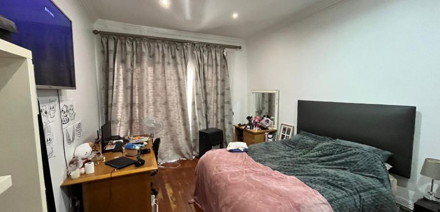 4 Bedroom House for Sale in Observatory