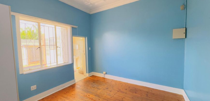 3 Bedroom House for Sale in Kensington