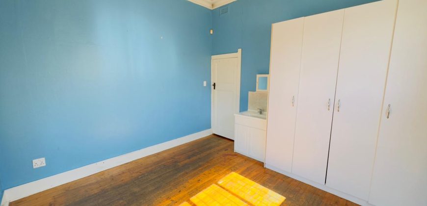 3 Bedroom House for Sale in Kensington