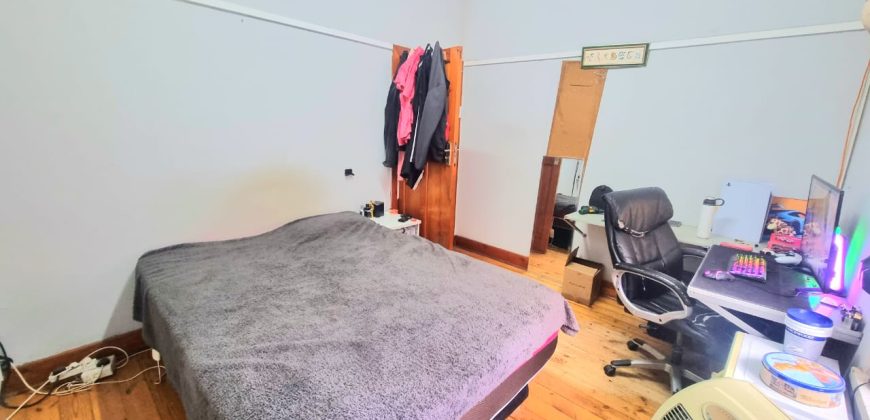 3 Bedroom House for Sale in Kensington