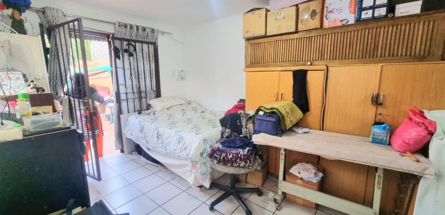 3 Bedroom House for Sale in Kensington