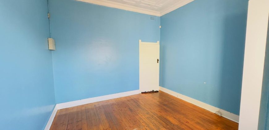 3 Bedroom House for Sale in Kensington