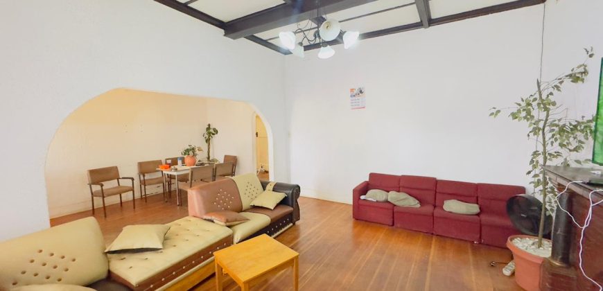 3 Bedroom House for Sale in Kensington