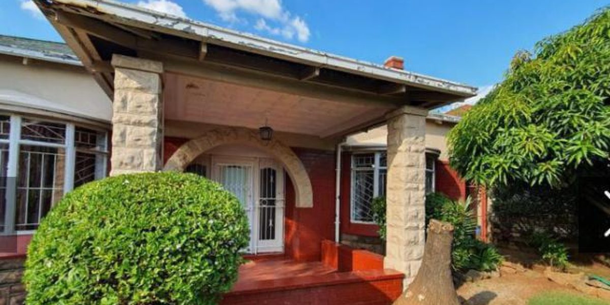 3 Bedroom House for Sale in Kensington