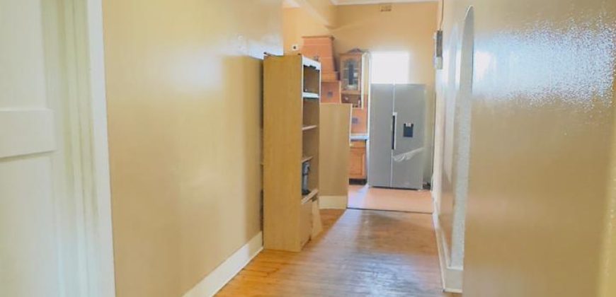 3 Bedroom House for Sale in Kensington