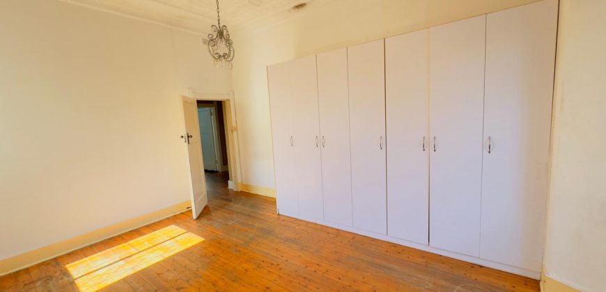 3 Bedroom House for Sale in Kensington