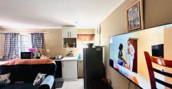 6 Bedroom House for Sale in Bezuidenhout Valley