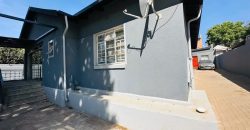 6 Bedroom House for Sale in Bezuidenhout Valley