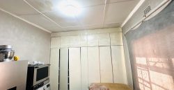 6 Bedroom House for Sale in Bezuidenhout Valley