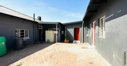 6 Bedroom House for Sale in Bezuidenhout Valley