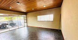 6 Bedroom House for Sale in Bezuidenhout Valley