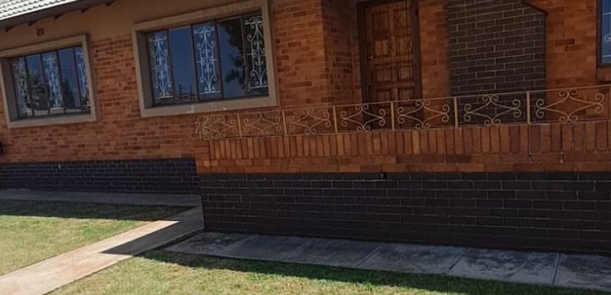 4 Bedroom House for Sale in Sunnyridge