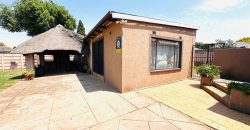 3 Bedroom House for Sale in Primrose