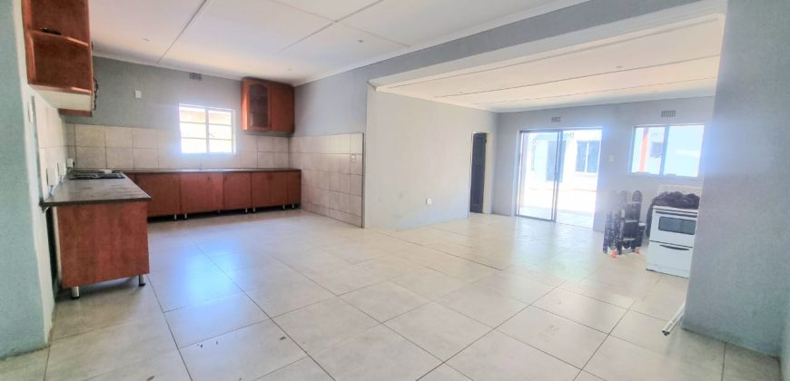 3 Bedroom House for Sale in Bezuidenhout Valley