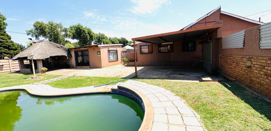 3 Bedroom House for Sale in Primrose