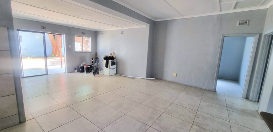 3 Bedroom House for Sale in Bezuidenhout Valley