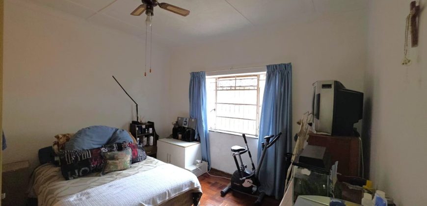 3 Bedroom House for Sale in Bezuidenhout Valley