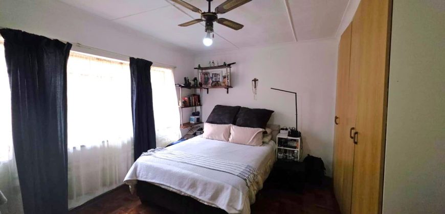 3 Bedroom House for Sale in Bezuidenhout Valley