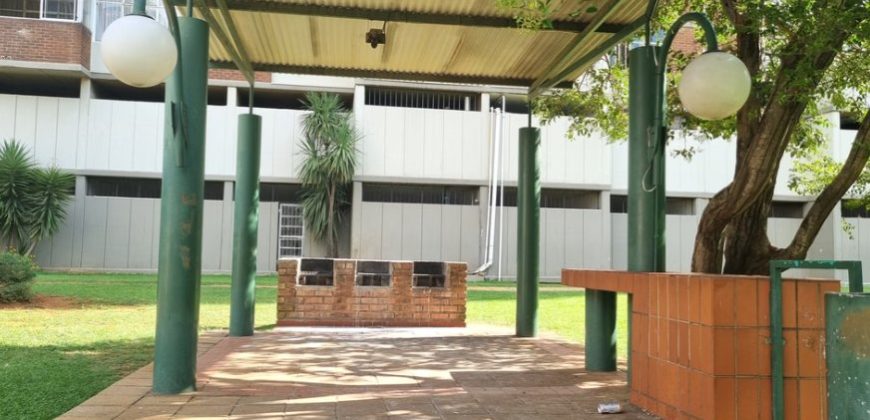 1 Bedroom Apartment / Flat for Sale in Bedford Gardens