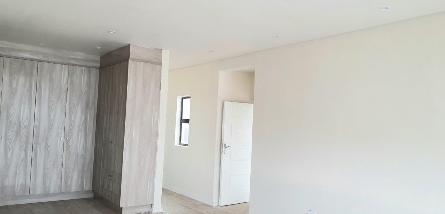 Delightful and sophisticated cluster in Bedfordview.