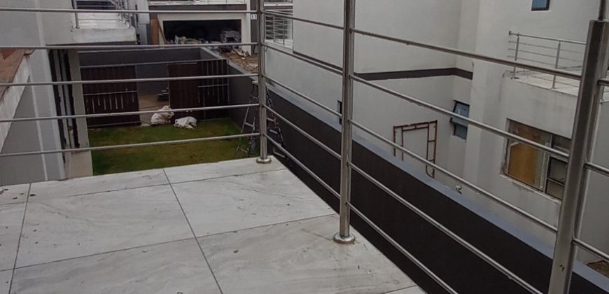 Delightful and sophisticated cluster in Bedfordview.