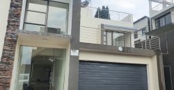 Delightful and sophisticated cluster in Bedfordview.