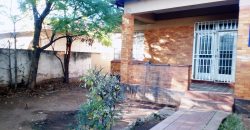 Calling All Investors to this Multi- Tenanted House with 3 Studio Apartments.