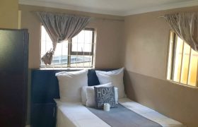 Major Investment opportunity up for grabs 18 ROOMS!!!