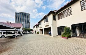 Office Unit for Sale in Bedford Manor Office Suites!