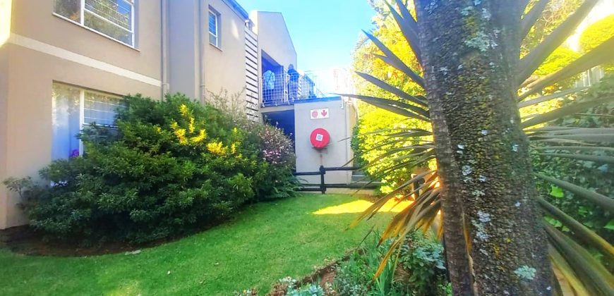 A place of paradise in your hands