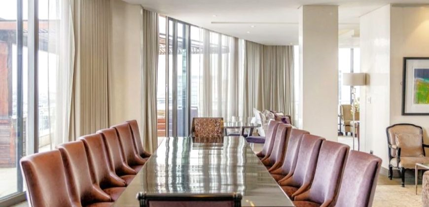 Feel on top of the world with this penthouse located in  DaVinci Hotel Sandton.
