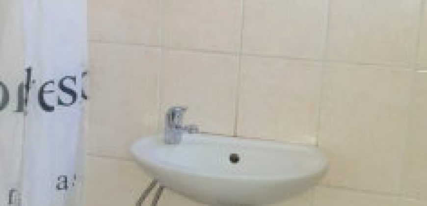 Major Investment opportunity up for grabs 18 ROOMS!!!