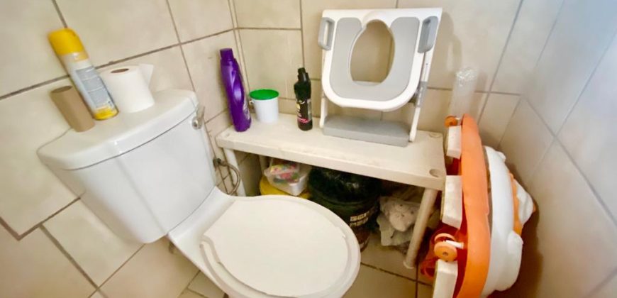 Prime Investment Opportunity: 16-Room Property with Lucrative Returns